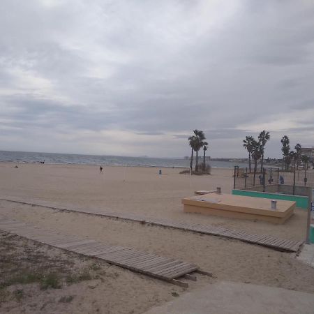 Apartamento en Torrevieja a 50m playa Bagian luar foto